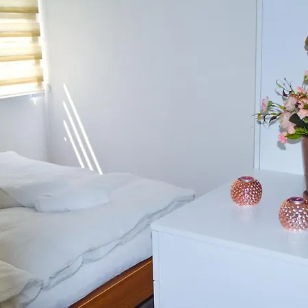 Apartament “centar “ *