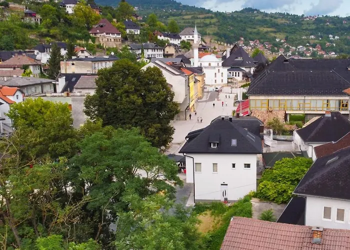 Apartman “centar “ *