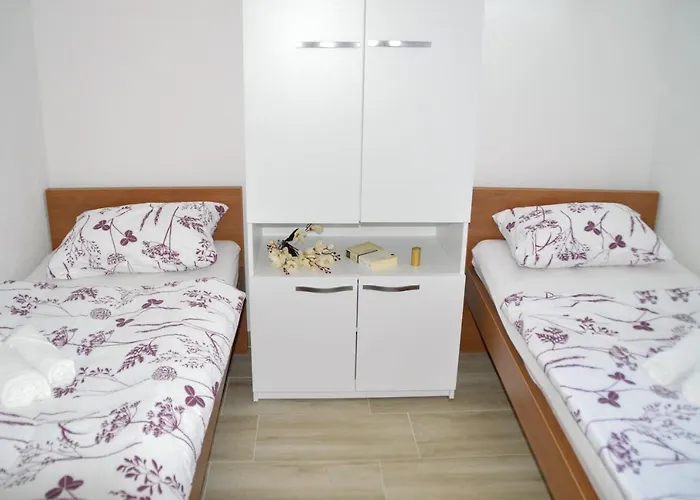 Apartman “centar “ *