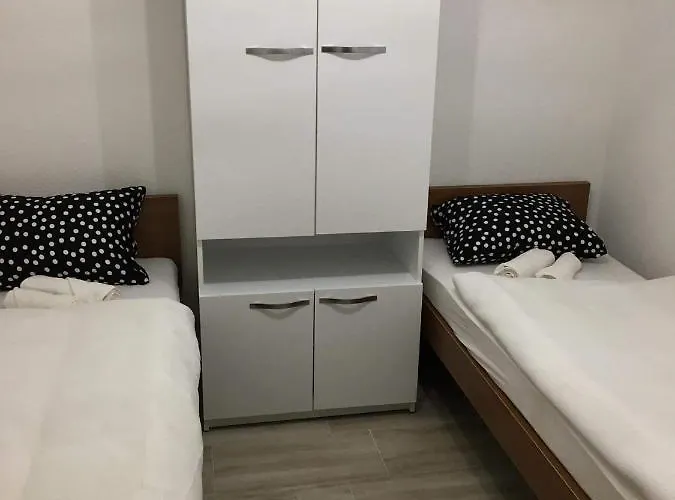 Apartman “centar “ *