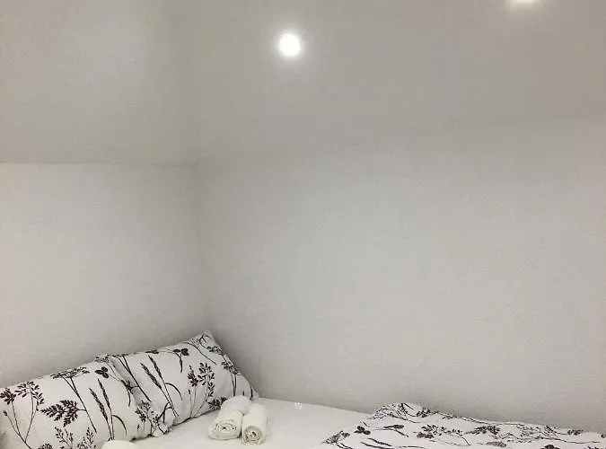 “centar “ Apartman *